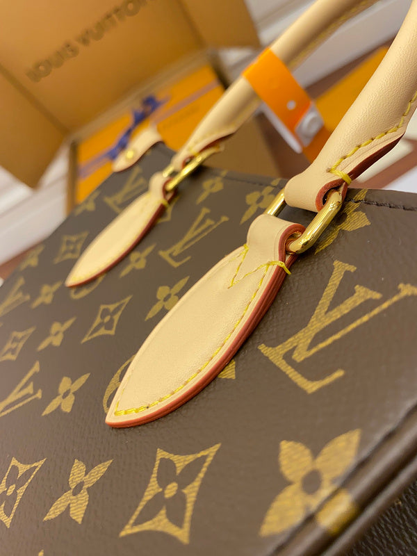 I W Fashion Lu-Vi bags - 17236