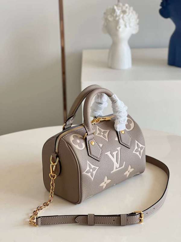 LOV2 Bags - Luxurious Bags  320