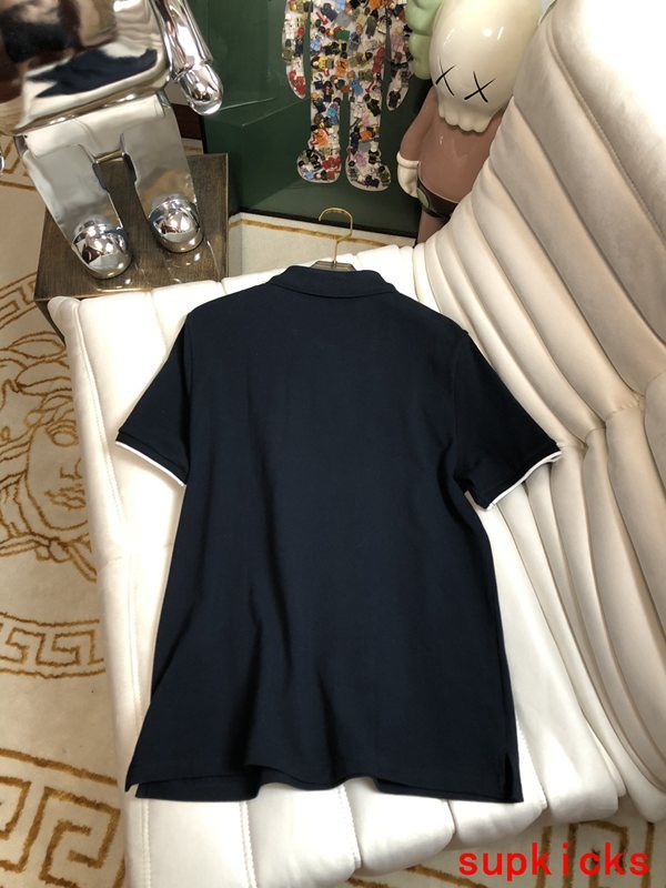 Moncler Luxury Cloth