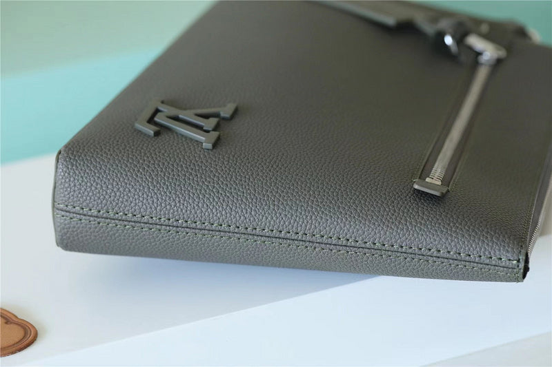 I W Fashion Lu-Vi bags - 10691