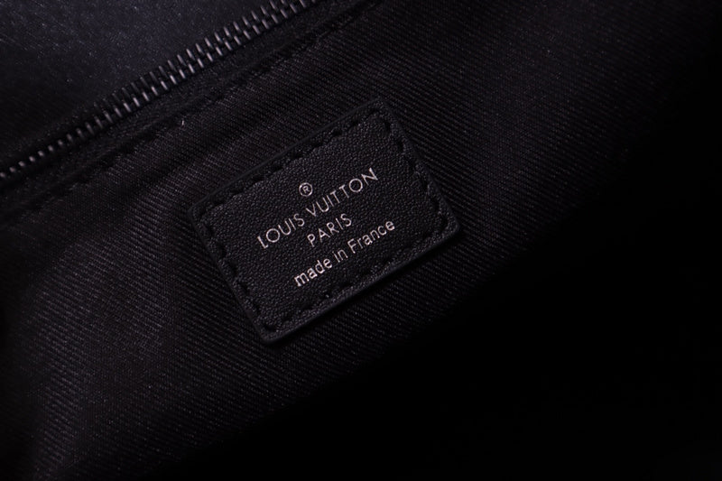 I W Fashion Lu-Vi Bags - 16716