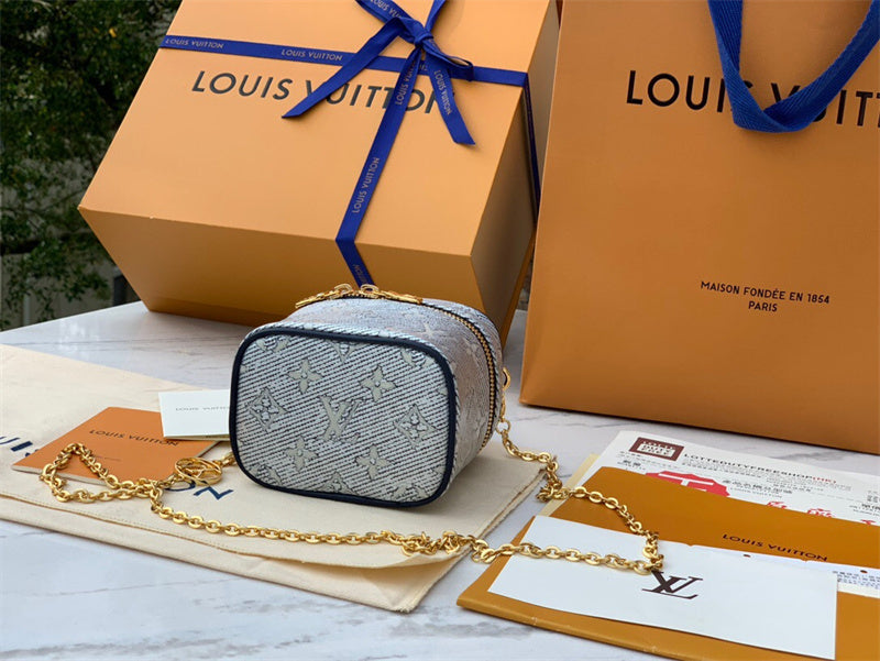 PHA - LOV Bags - 580