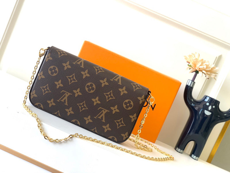 I W Fashion Lu-Vi Bags - 16871