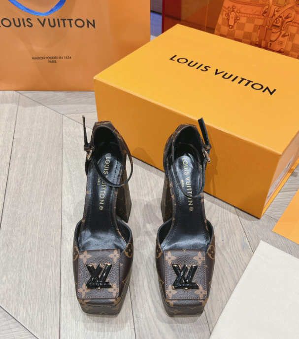 Ava’s Mode - LOV Women Shoes - 012