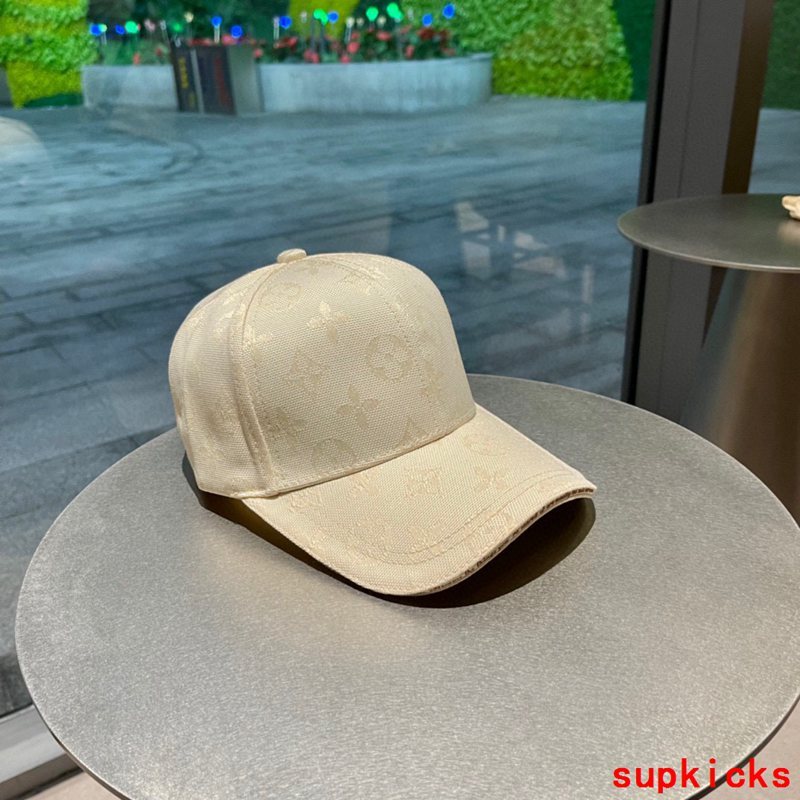 Louis Vuitton Luxury Cap