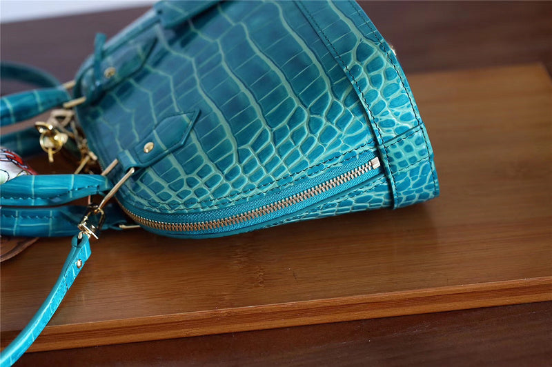 I W Fashion Lu-Vi bags - 8292
