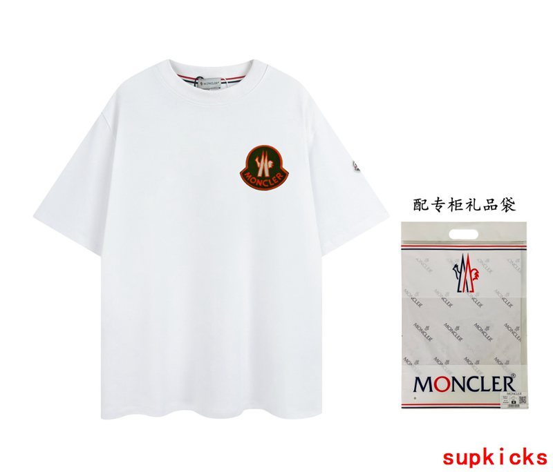 Moncler Luxury Cloth