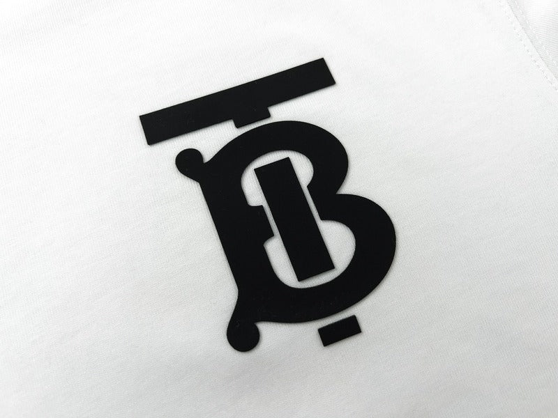 Burberry T-Shirts - 327