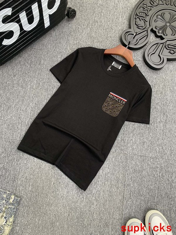 Moncler Luxury Cloth