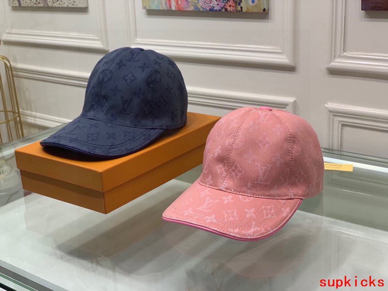 Louis Vuitton Luxury Cap