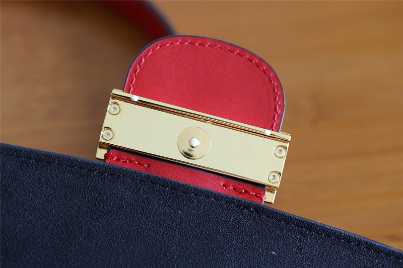 I W Fashion Lu-Vi bags - 8123