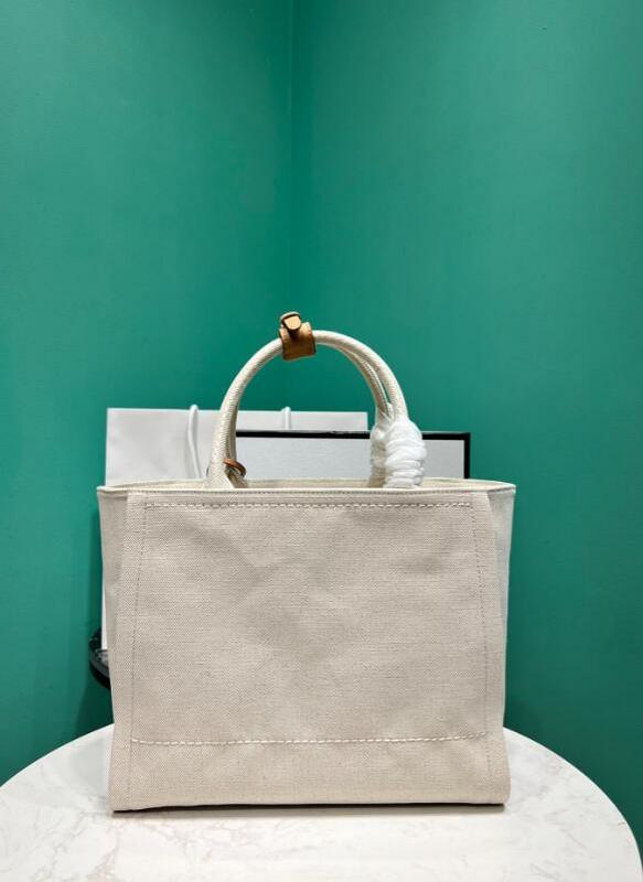 Ava’s Mode - PD Bags - 031