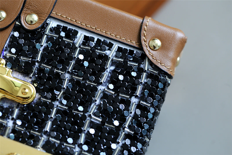 I W Fashion Lu-Vi bags - 8225