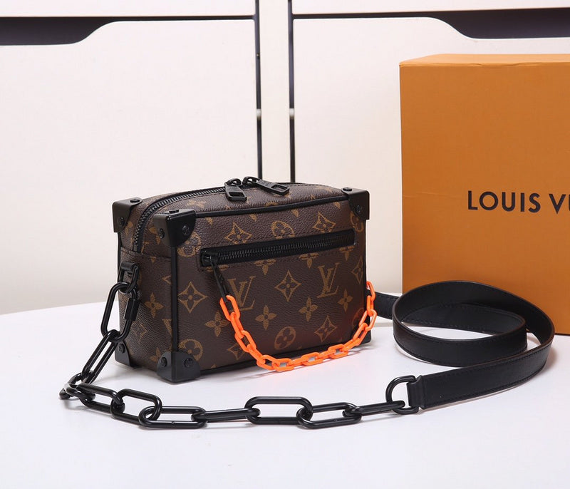 I W Fashion Lu-Vi bags - 17817