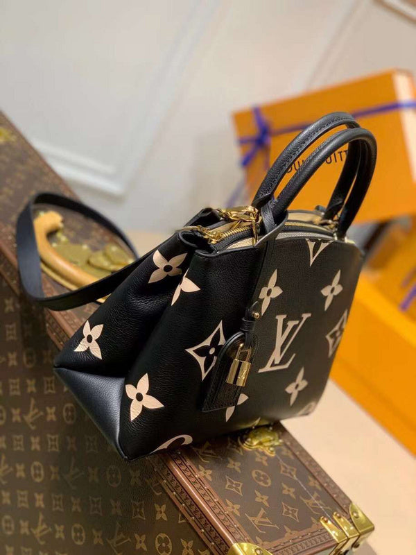 I W Fashion Lu-Vi bags - 17428