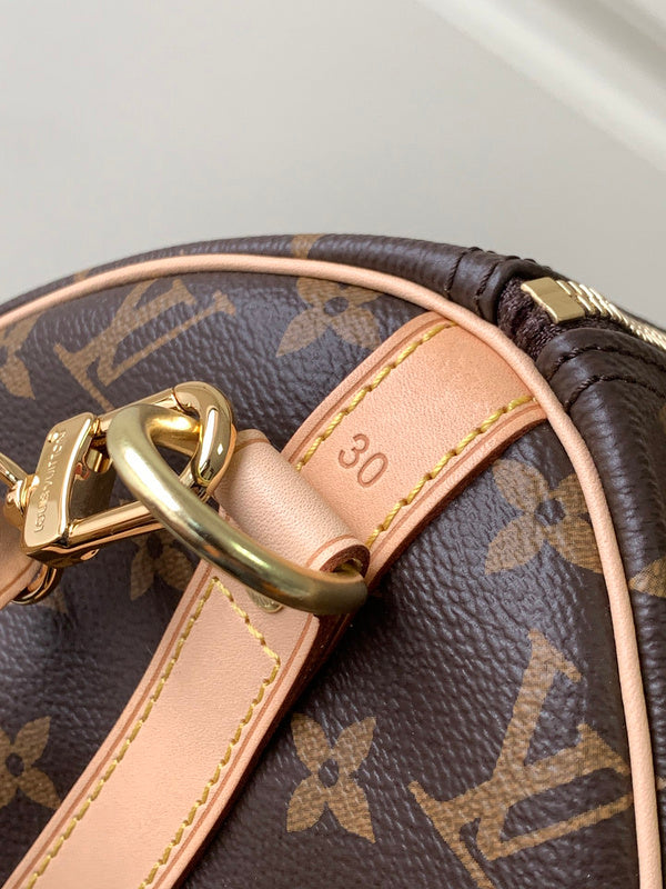 I W Fashion Lu-Vi Bags - 16877