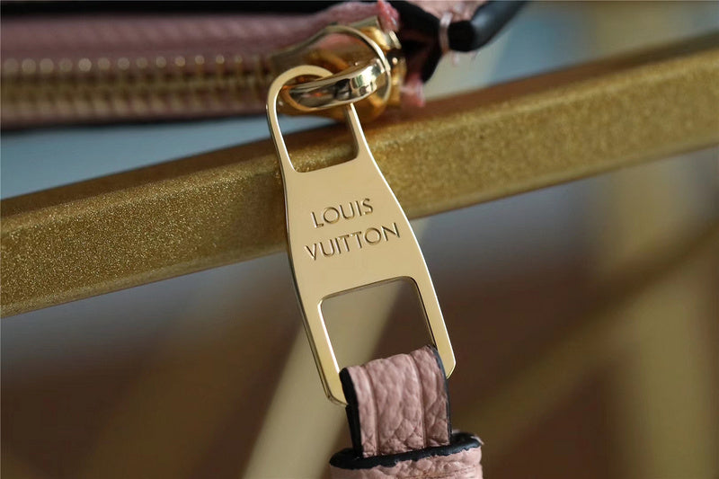 I W Fashion Lu-Vi bags - 9022