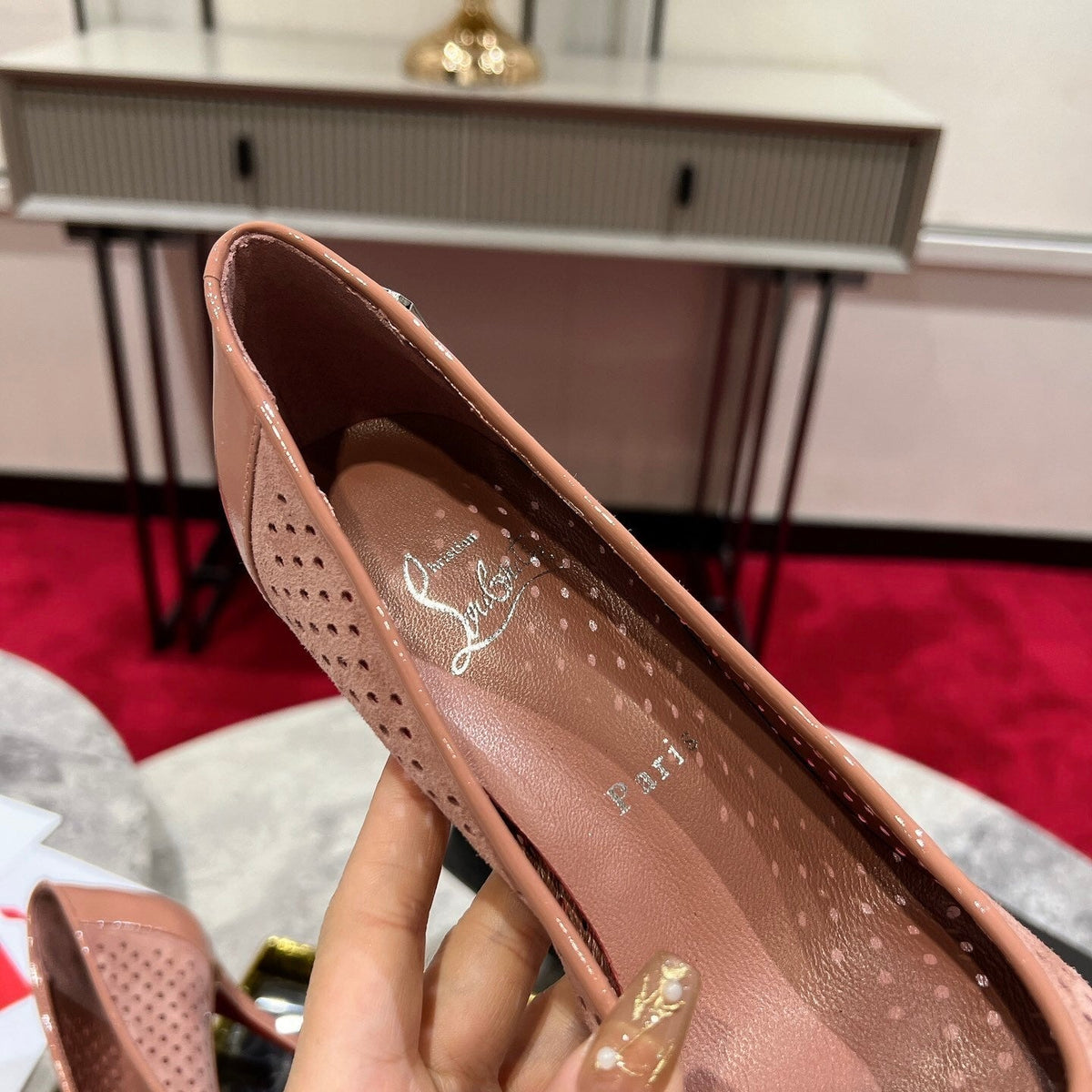 Ava’s Mode - Best High-End Brands in One Place - AFFORDABLE LUXURY HEELS - 8093