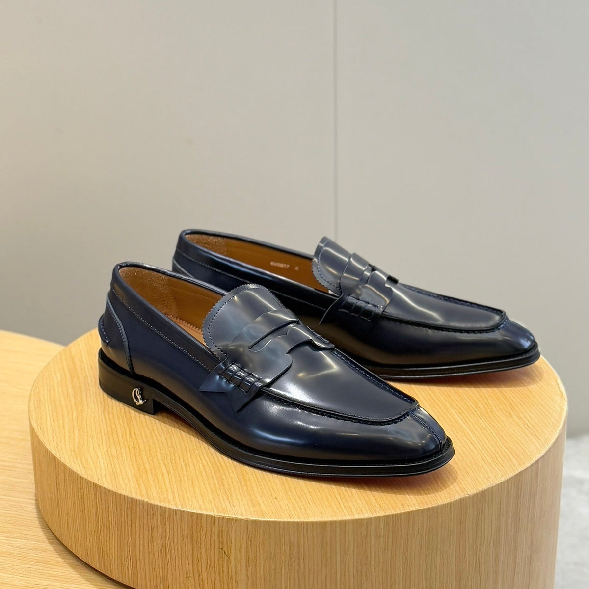 Ava’s Mode - Premium Luxury Goods and Accessories - AFFORDABLE LUXURY HEELS - 8282