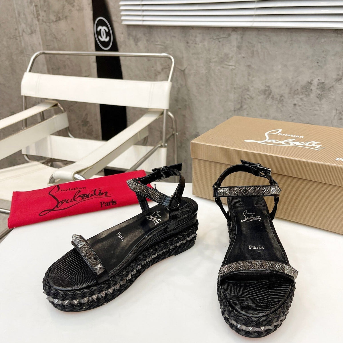Ava’s Mode - High-Quality Designer Products for You - AFFORDABLE LUXURY HEELS - 8059