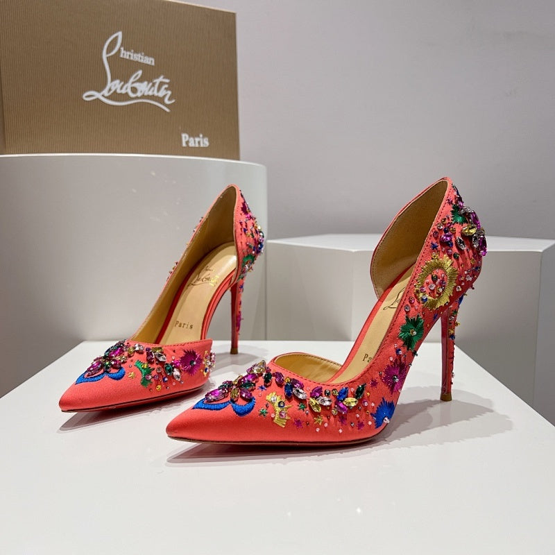 Ava’s Mode - High-Quality Designer Products for You - AFFORDABLE LUXURY HEELS - 8015