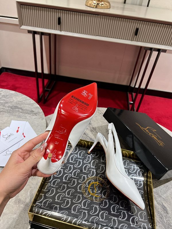 Ava’s Mode - High-Quality Designer Products for You - AFFORDABLE LUXURY HEELS - 8179