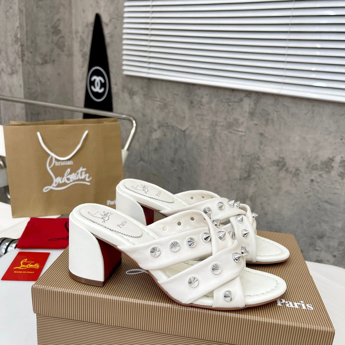 Ava’s Mode - Premium Luxury Goods and Accessories - AFFORDABLE LUXURY HEELS - 7998
