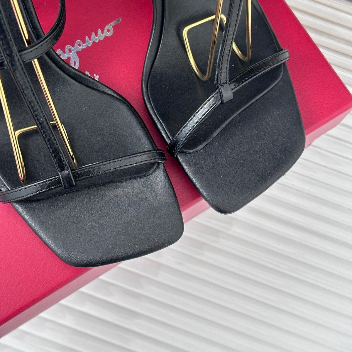 Ava’s Mode - Premium Luxury Goods and Accessories - AFFORDABLE LUXURY HEELS - 8062