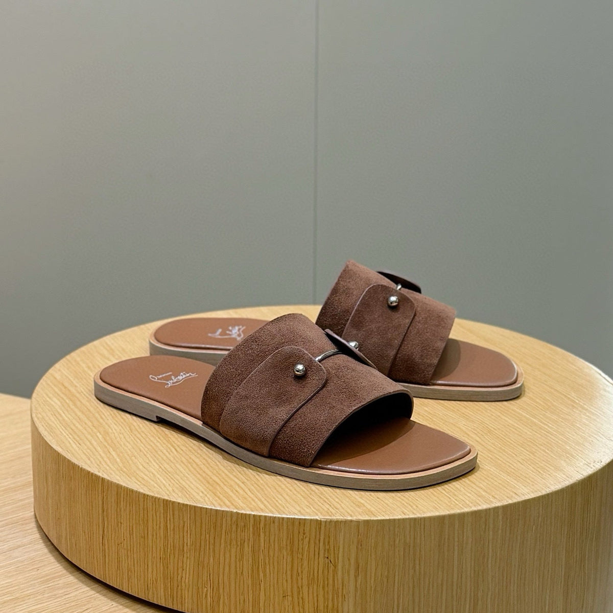 Ava’s Mode - Premium Luxury Goods and Accessories - AFFORDABLE LUXURY HEELS - 8286