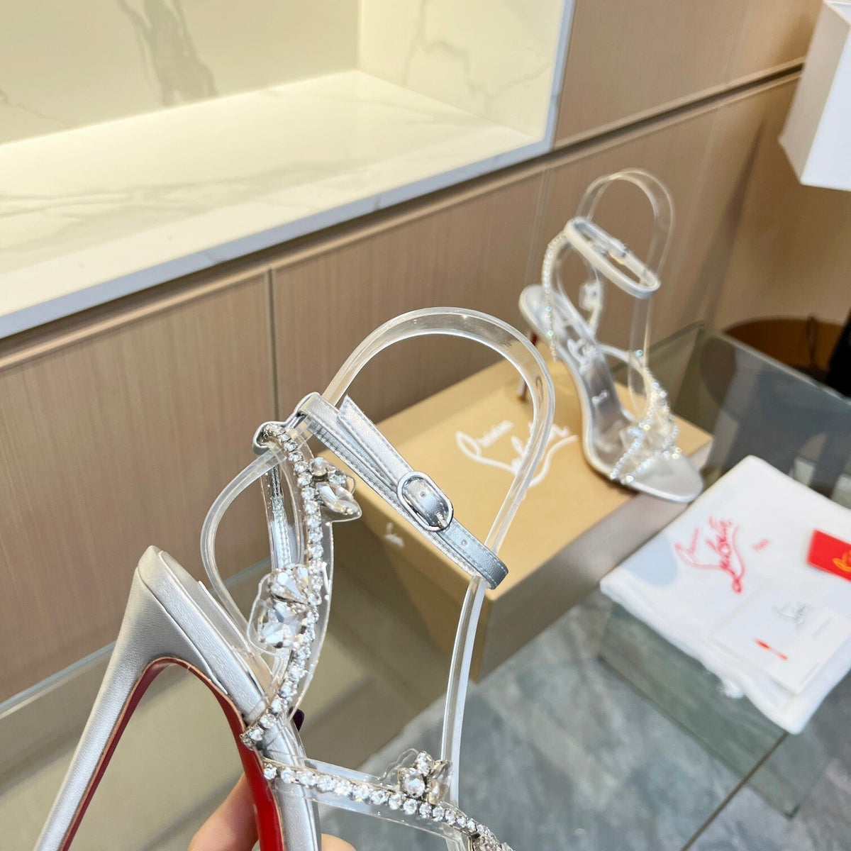 Ava’s Mode - Best High-End Brands in One Place - AFFORDABLE LUXURY HEELS - 8013