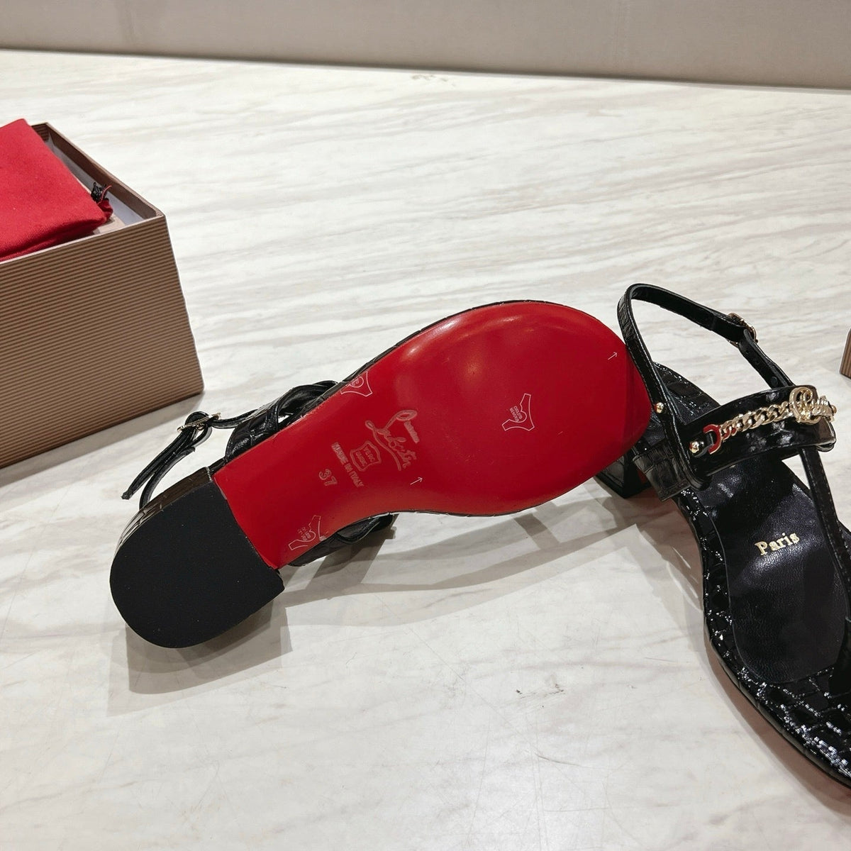 Ava’s Mode - Premium Luxury Goods and Accessories - AFFORDABLE LUXURY HEELS - 8238