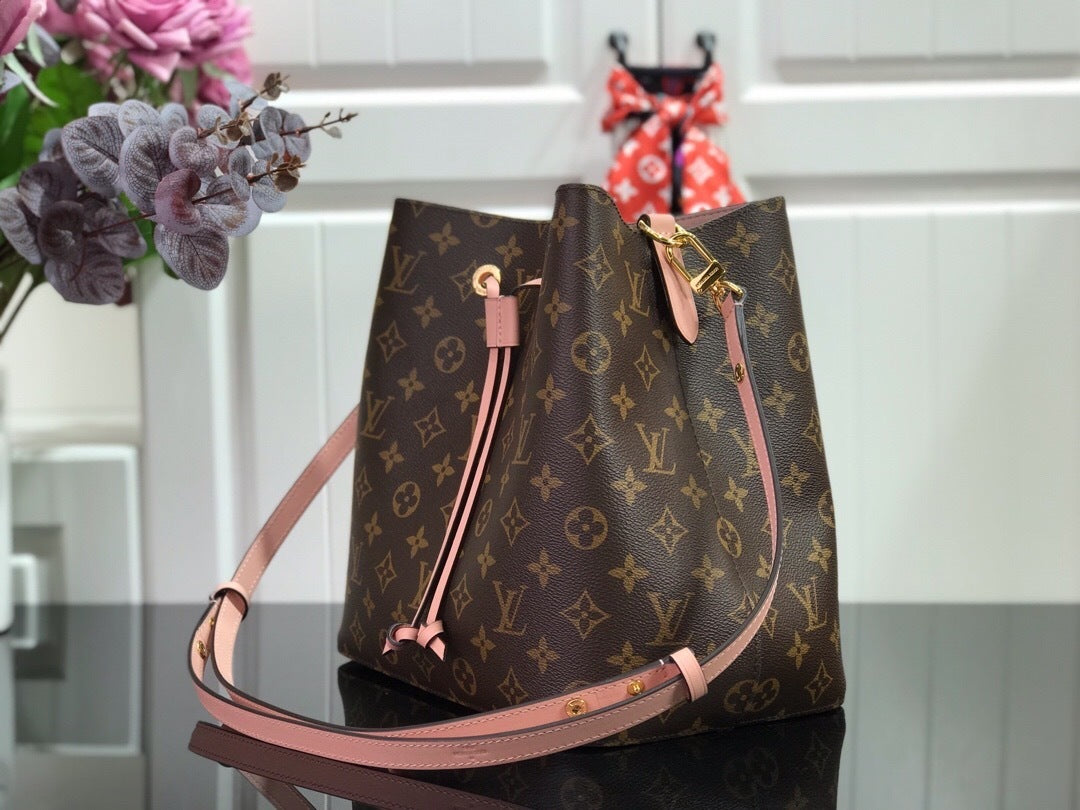Ava’s Mode - High-Quality Designer Products for You - AFFORDABLE LUXURY BAGS - 4303