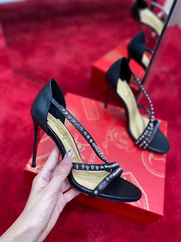 Ava’s Mode - Premium Luxury Goods and Accessories - AFFORDABLE LUXURY HEELS - 7962