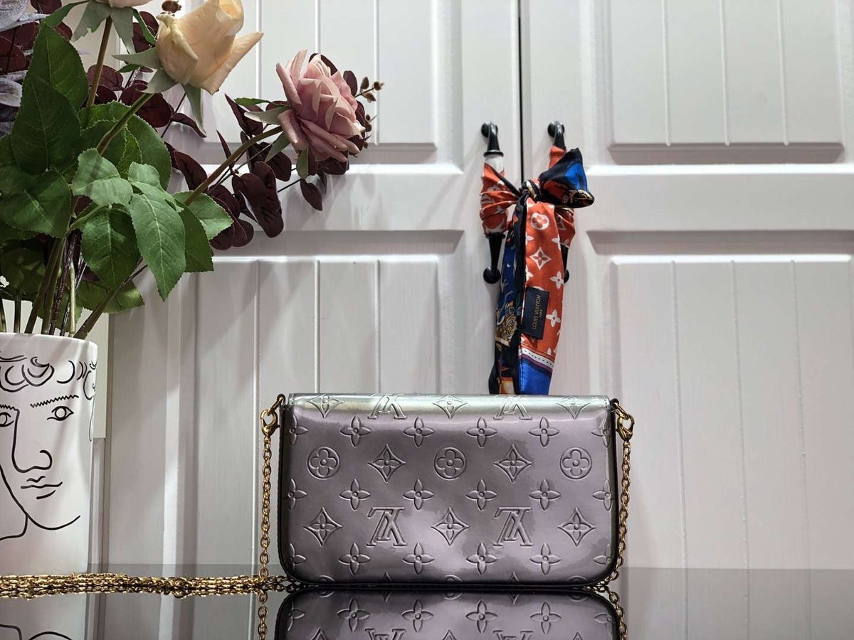 Ava’s Mode - High-Quality Designer Products for You - AFFORDABLE LUXURY BAGS - 4247
