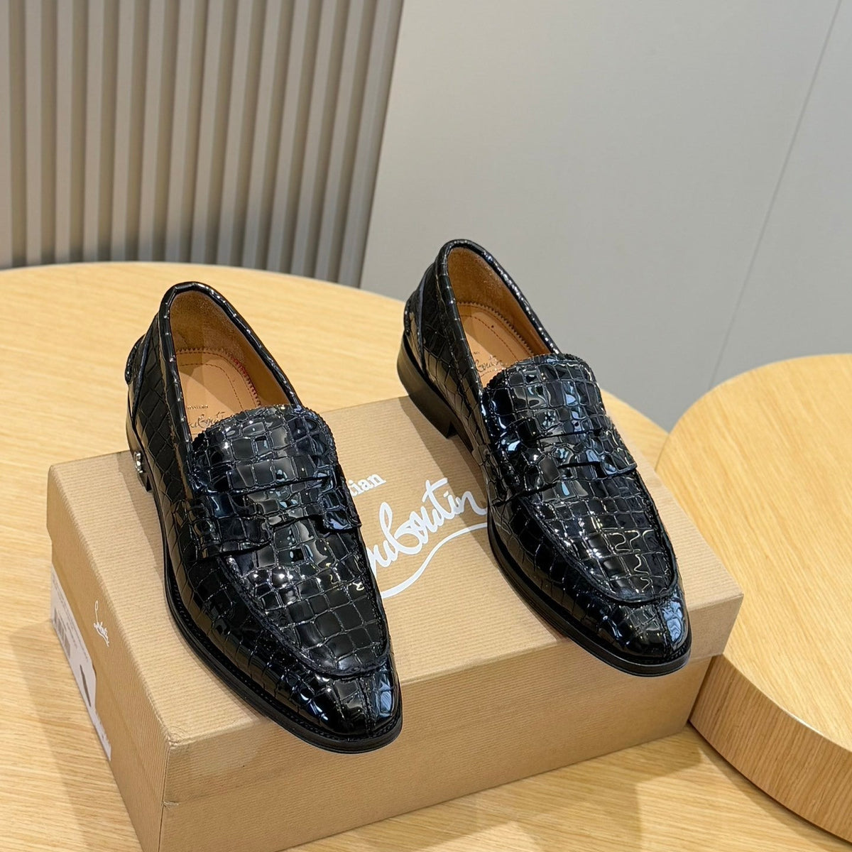Ava’s Mode - Premium Luxury Goods and Accessories - AFFORDABLE LUXURY HEELS - 8274