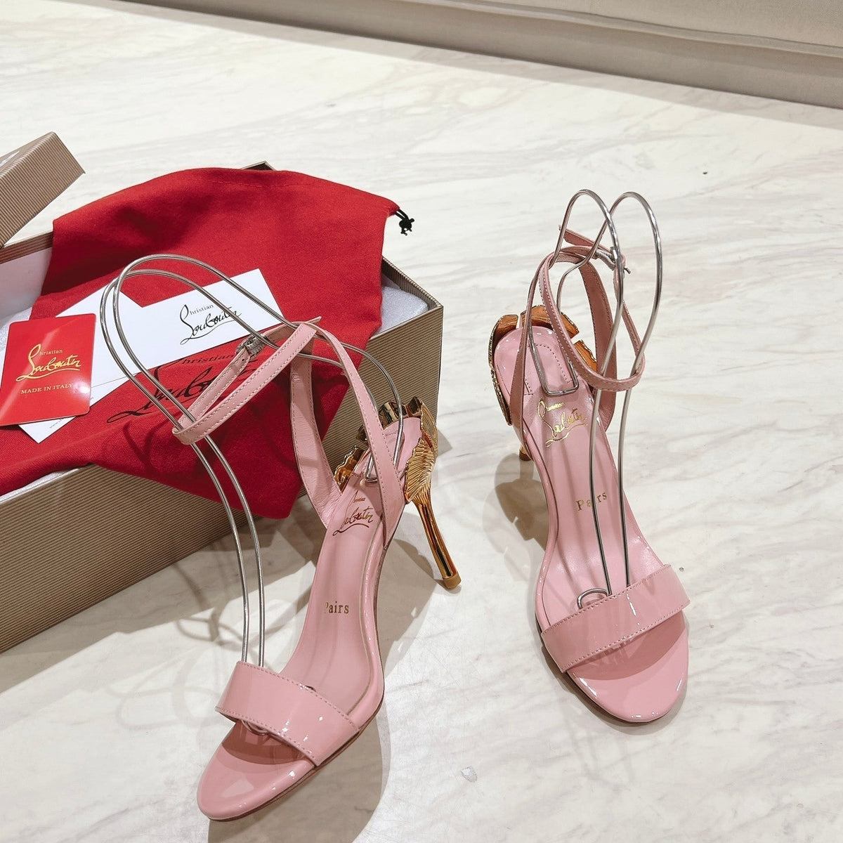 Ava’s Mode - Premium Luxury Goods and Accessories - AFFORDABLE LUXURY HEELS - 8134
