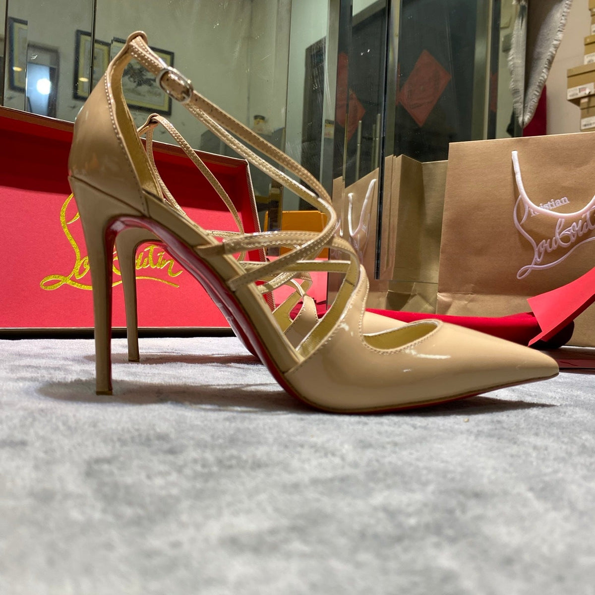 Ava’s Mode - Premium Luxury Goods and Accessories - AFFORDABLE LUXURY HEELS - 7946