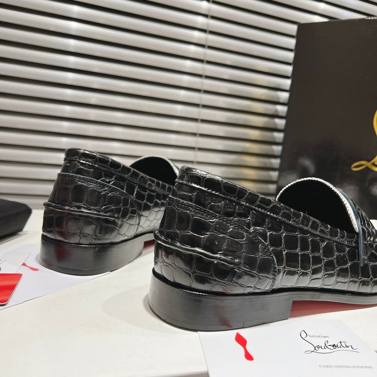 Ava’s Mode - Best High-End Brands in One Place - AFFORDABLE LUXURY HEELS - 8249