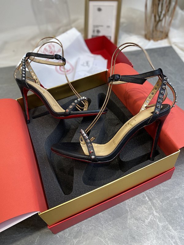 Ava’s Mode - High-Quality Designer Products for You - AFFORDABLE LUXURY HEELS - 7979