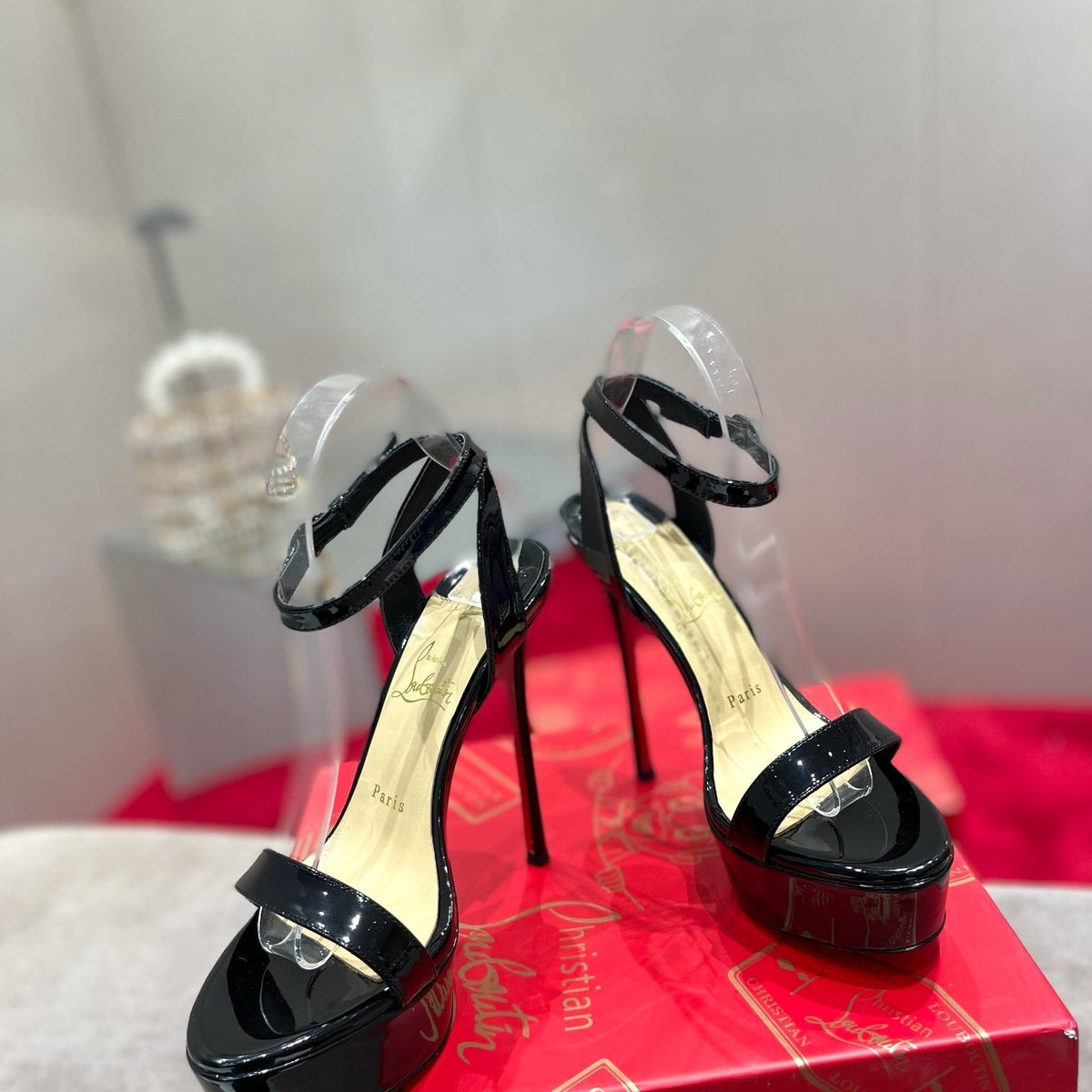 Ava’s Mode - Premium Luxury Goods and Accessories - AFFORDABLE LUXURY HEELS - 7954