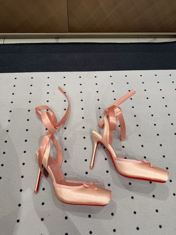 Ava’s Mode - Premium Luxury Goods and Accessories - AFFORDABLE LUXURY HEELS - 8230