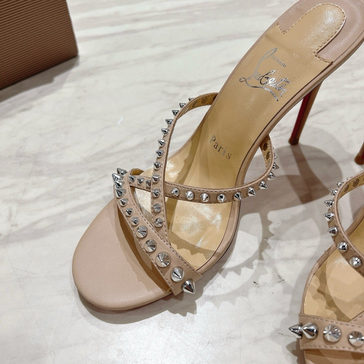 Ava’s Mode - Best High-End Brands in One Place - AFFORDABLE LUXURY HEELS - 8289