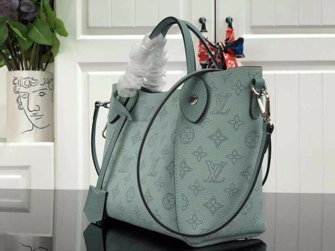 Ava’s Mode - Best High-End Brands in One Place - AFFORDABLE LUXURY BAGS - 4261