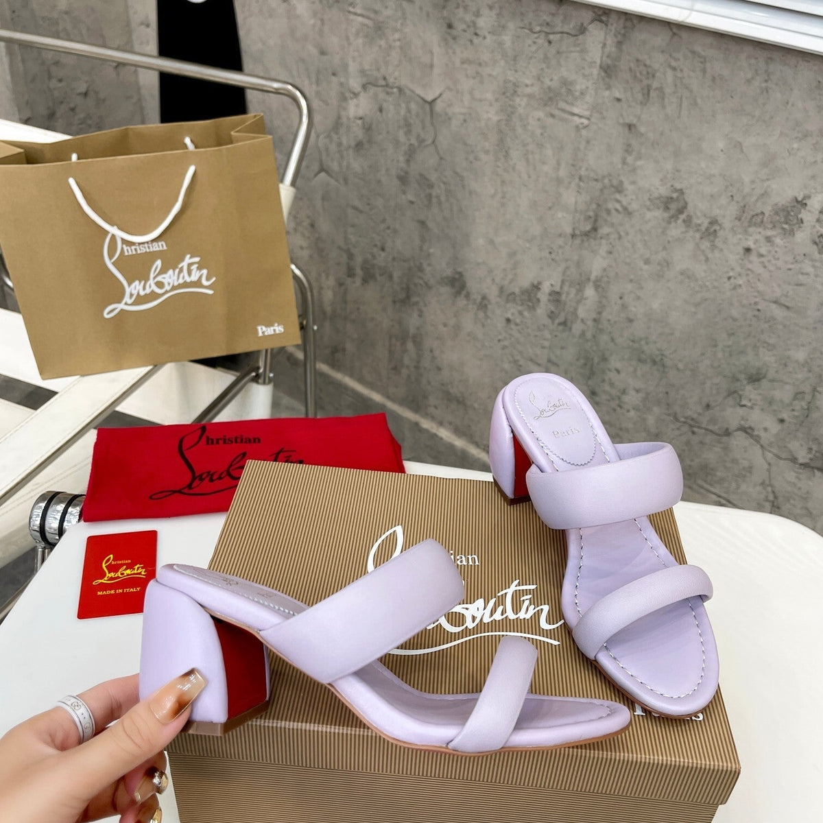 Ava’s Mode - Premium Luxury Goods and Accessories - AFFORDABLE LUXURY HEELS - 8006