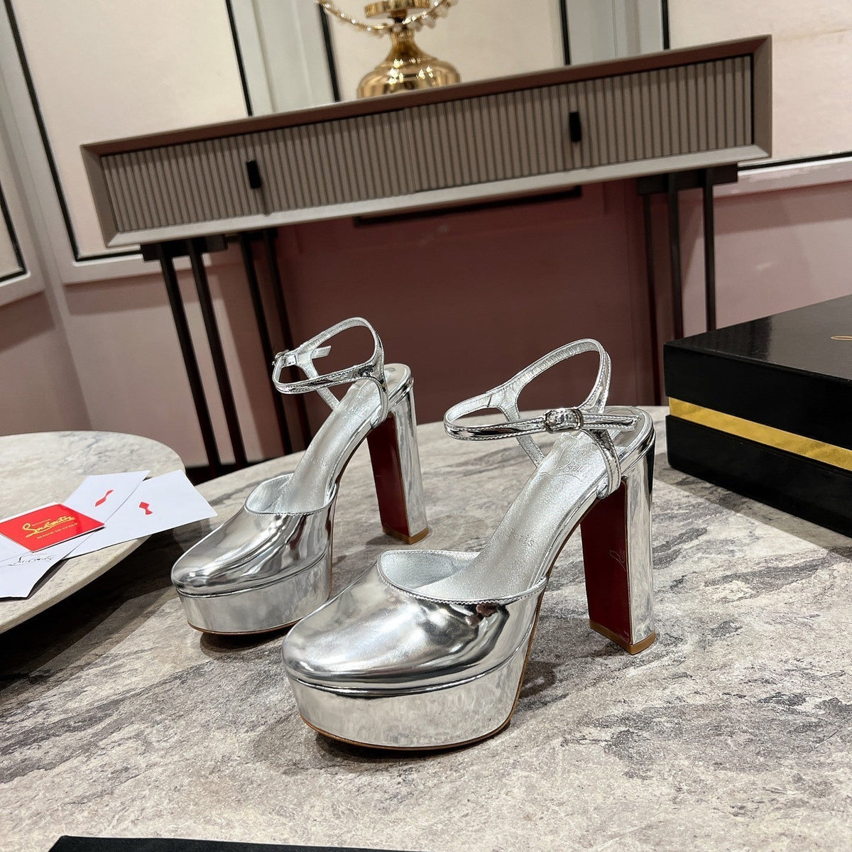 Ava’s Mode - Best High-End Brands in One Place - AFFORDABLE LUXURY HEELS - 8241