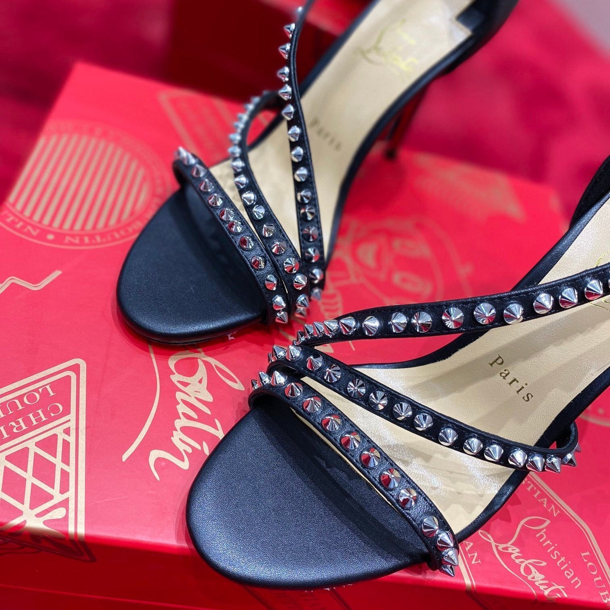 Ava’s Mode - Premium Luxury Goods and Accessories - AFFORDABLE LUXURY HEELS - 7962