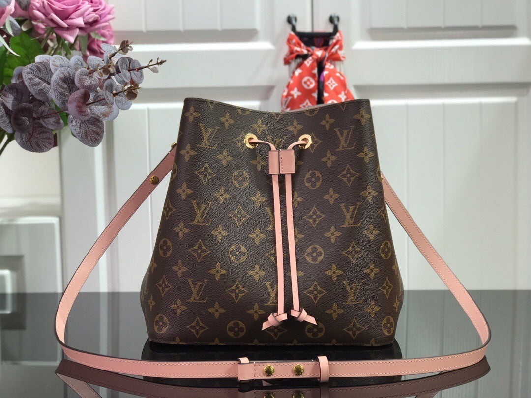 Ava’s Mode - High-Quality Designer Products for You - AFFORDABLE LUXURY BAGS - 4303