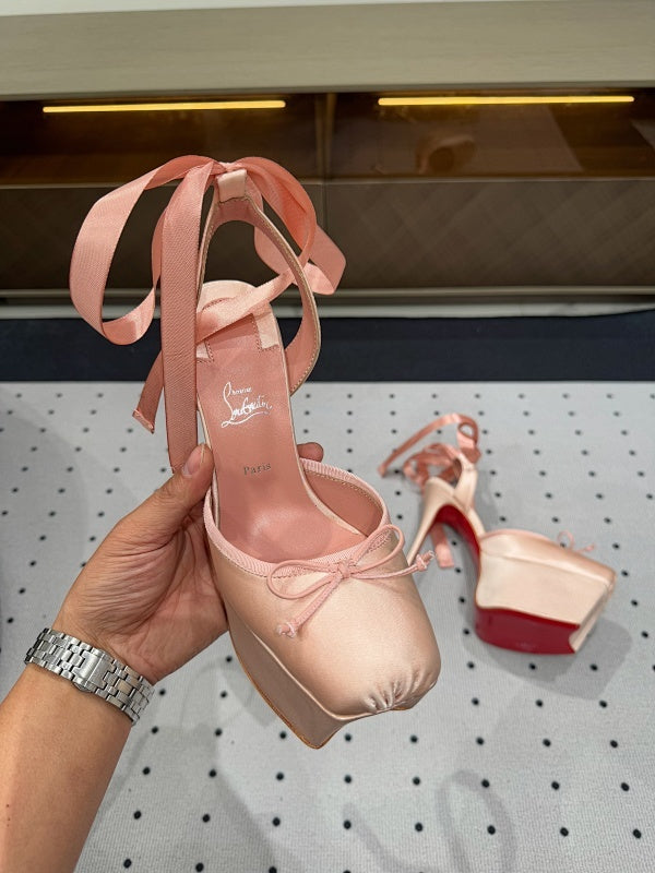 Ava’s Mode - High-Quality Designer Products for You - AFFORDABLE LUXURY HEELS - 8219