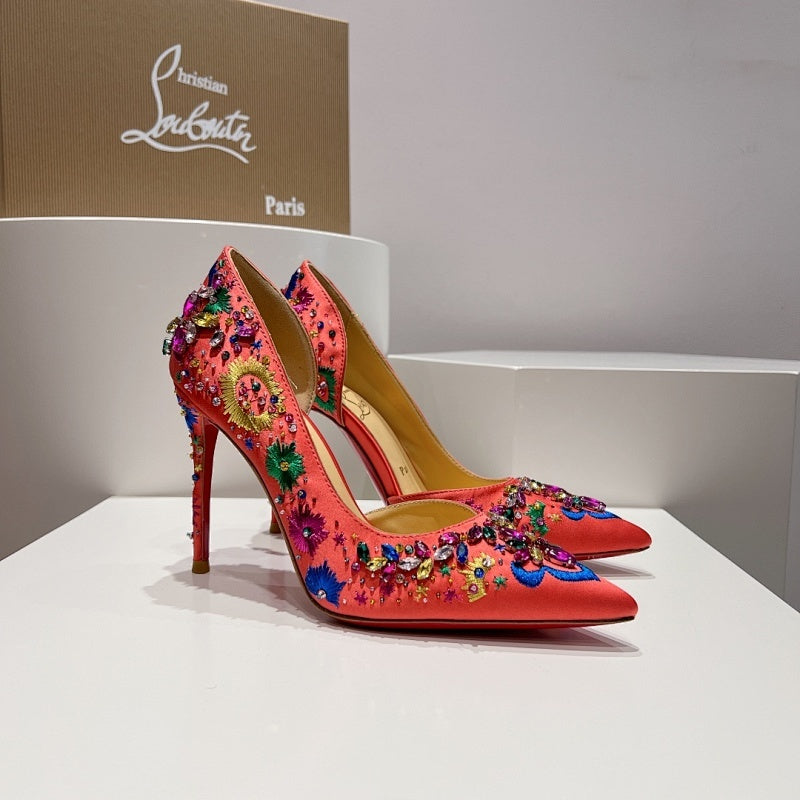 Ava’s Mode - High-Quality Designer Products for You - AFFORDABLE LUXURY HEELS - 8015
