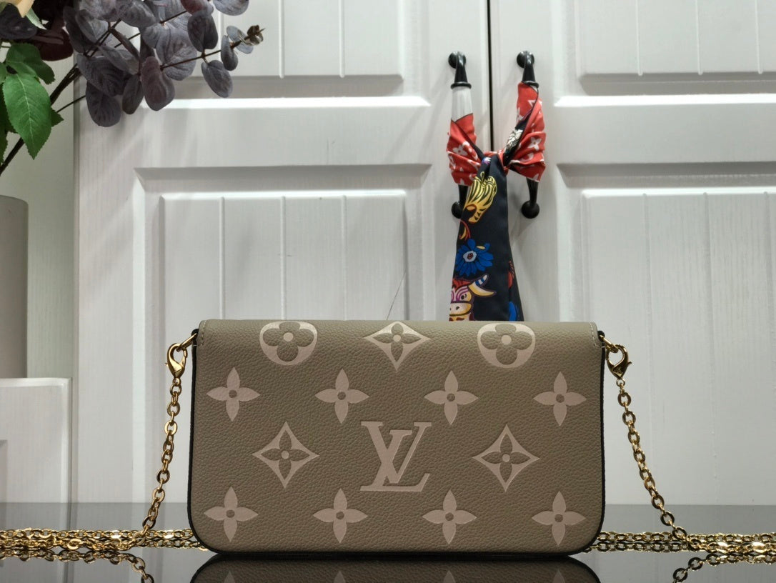 Ava’s Mode - Premium Luxury Goods and Accessories - AFFORDABLE LUXURY BAGS - 4318